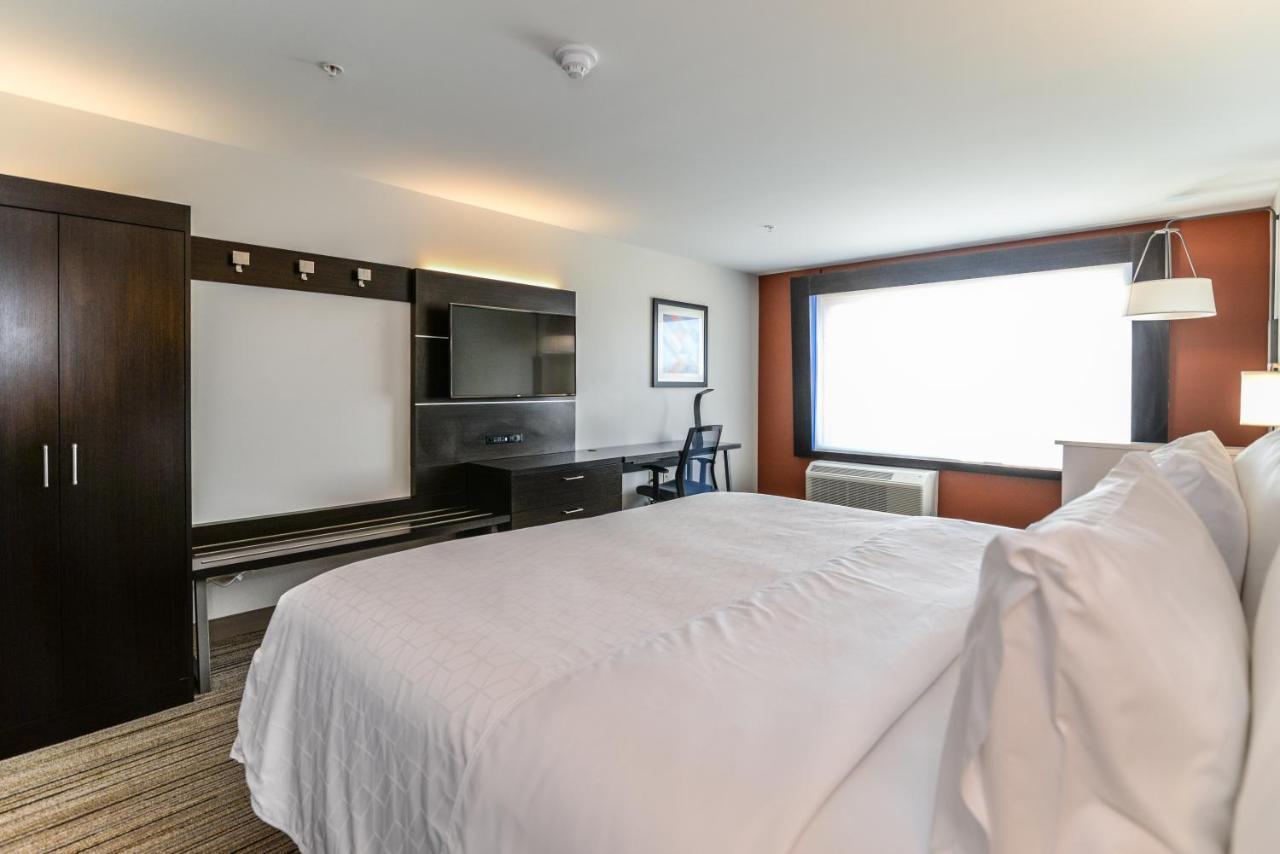Holiday Inn Express & Suites Allen Park By Ihg Εξωτερικό φωτογραφία