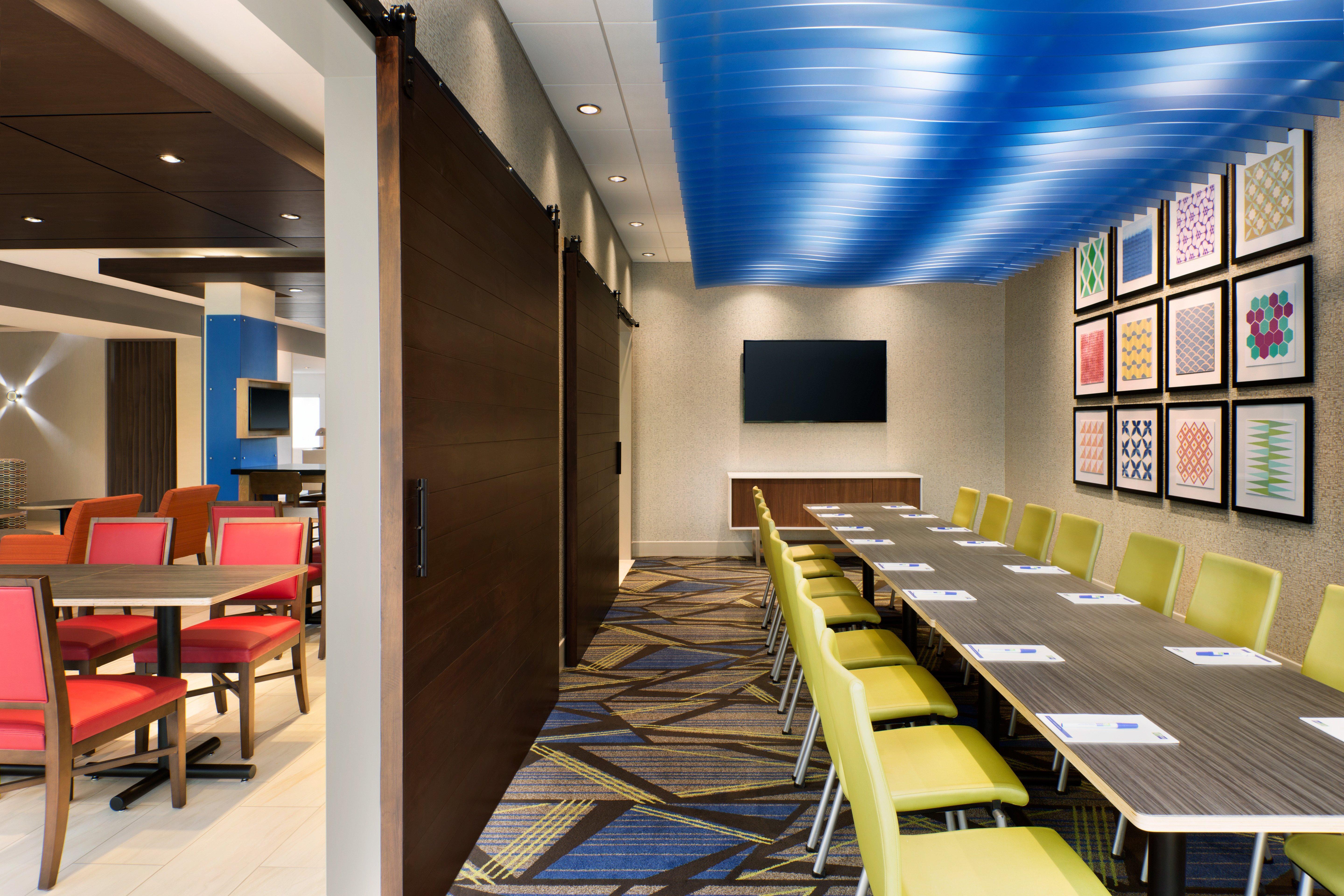 Holiday Inn Express & Suites Allen Park By Ihg Εξωτερικό φωτογραφία